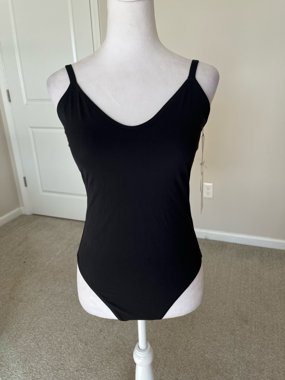 Vuori Heat Wave Black Scoop Neck One Piece Swimsuit Size Large